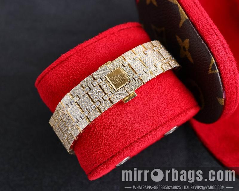 Replica AP 40X10mm 083178