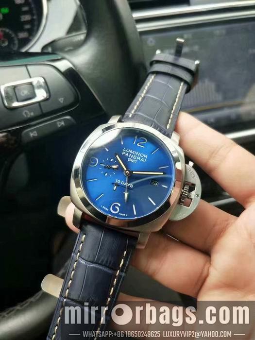 Replica 180810