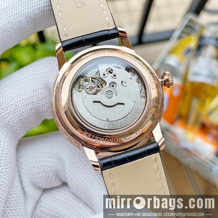 Replica Omega men 40mm M13