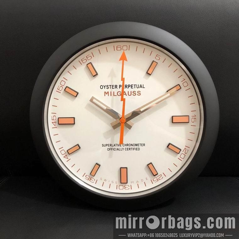 Replica Rolex clock mb 06