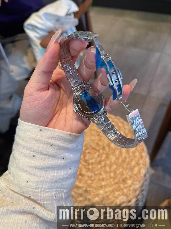 Replica Omega 36X9mm 101624