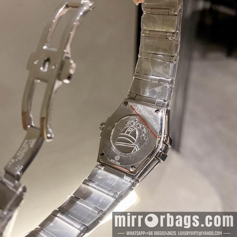 Replica Omega women 27mm M03