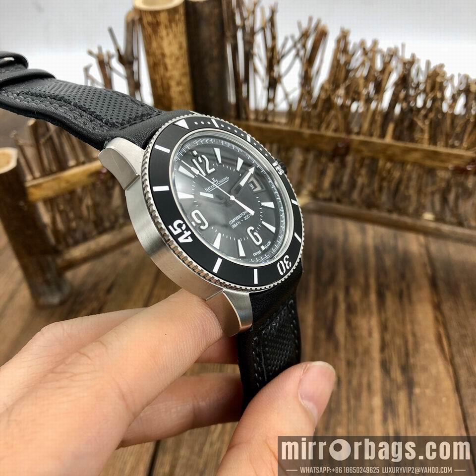 Replica Jaeger Lecoultre watch men 110401