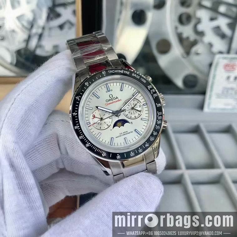 Replica Omega men 42mm M22