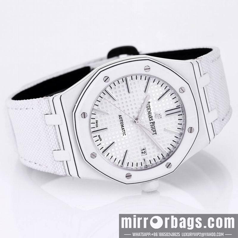 Replica AP watch 110921
