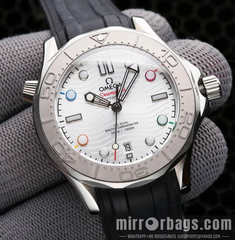 Replica Omega watch M46