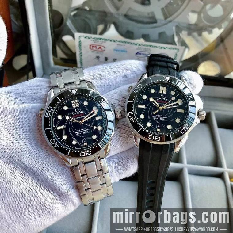 Replica Omega men 45mm M17
