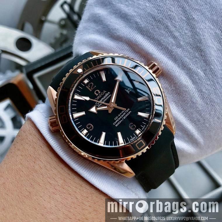 Replica Omega men 45mm M10