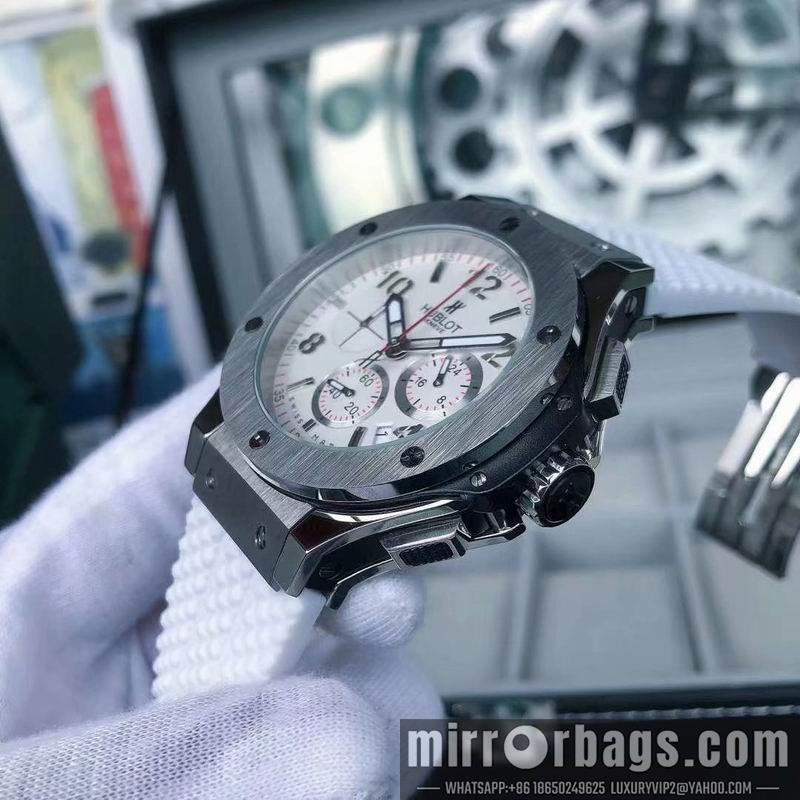 Replica Hublot 43mm 0318135