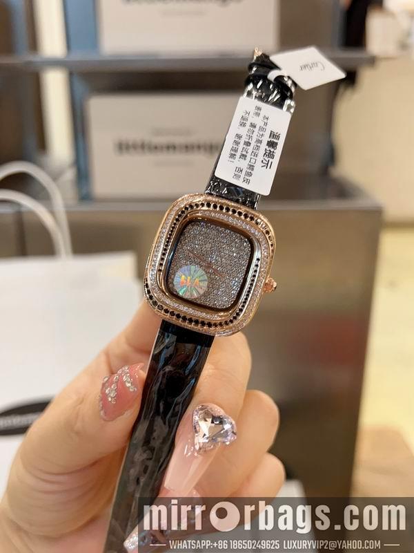 Replica Cartier 30.44X33.78X7.08mm 050761