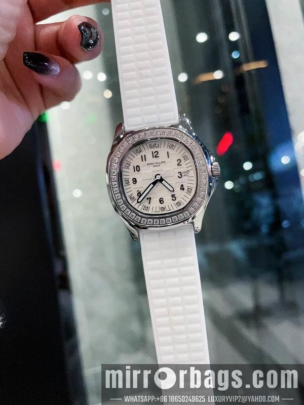 Replica Patek Philippe 35.6mm 102267