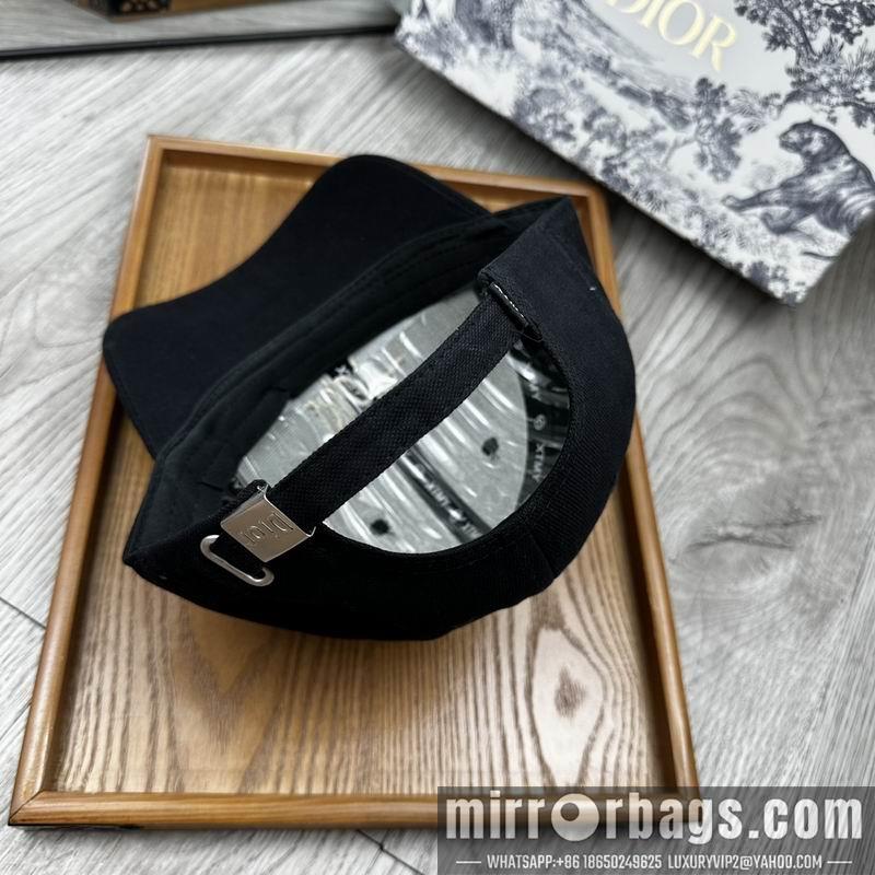 Replica Dior cap dx11