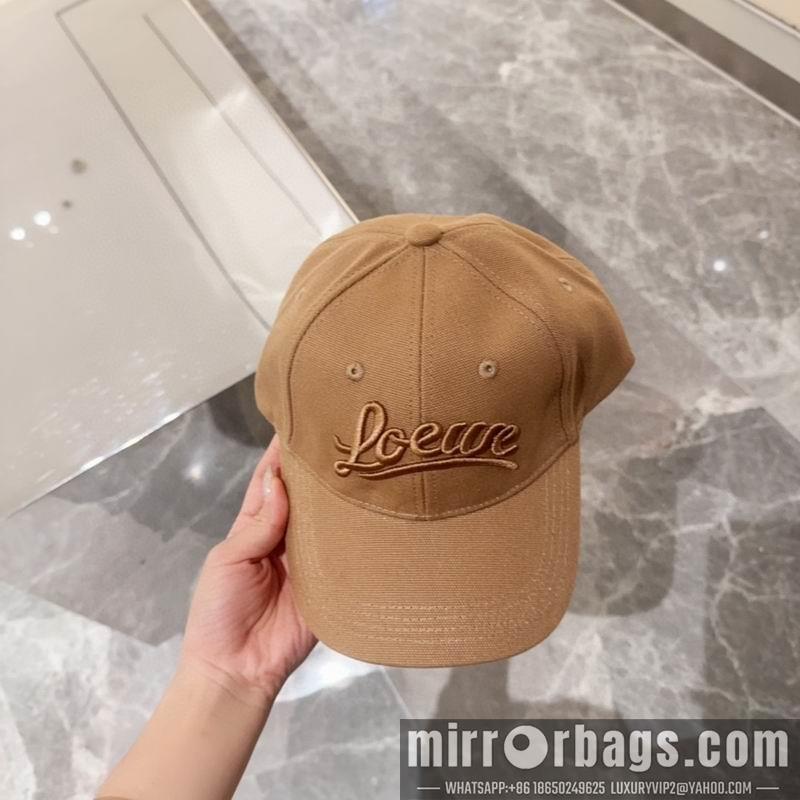 Replica Loewe cap dx44