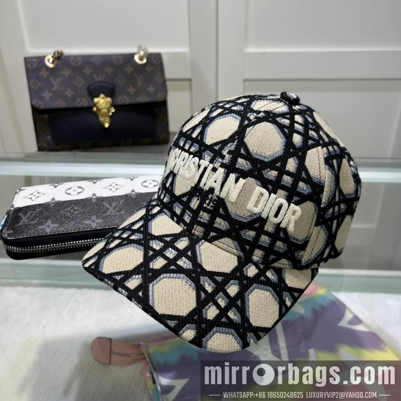 Replica Dior cap dx33