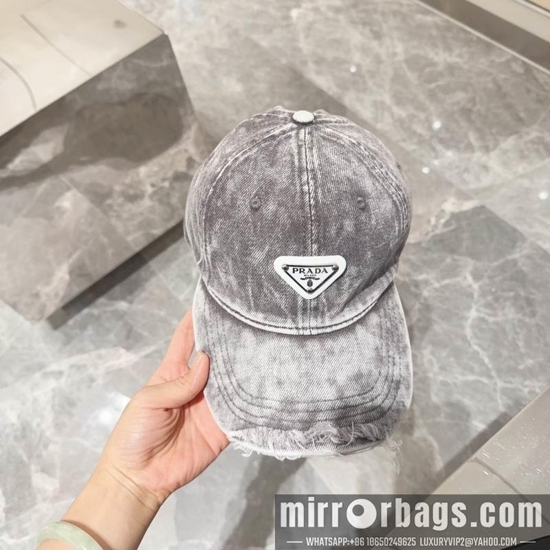 Replica Prada Hat dx11