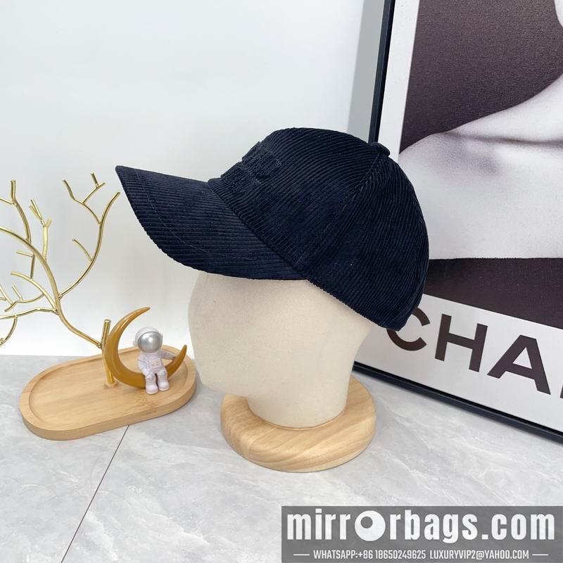 Replica Miumiu Cap dx34