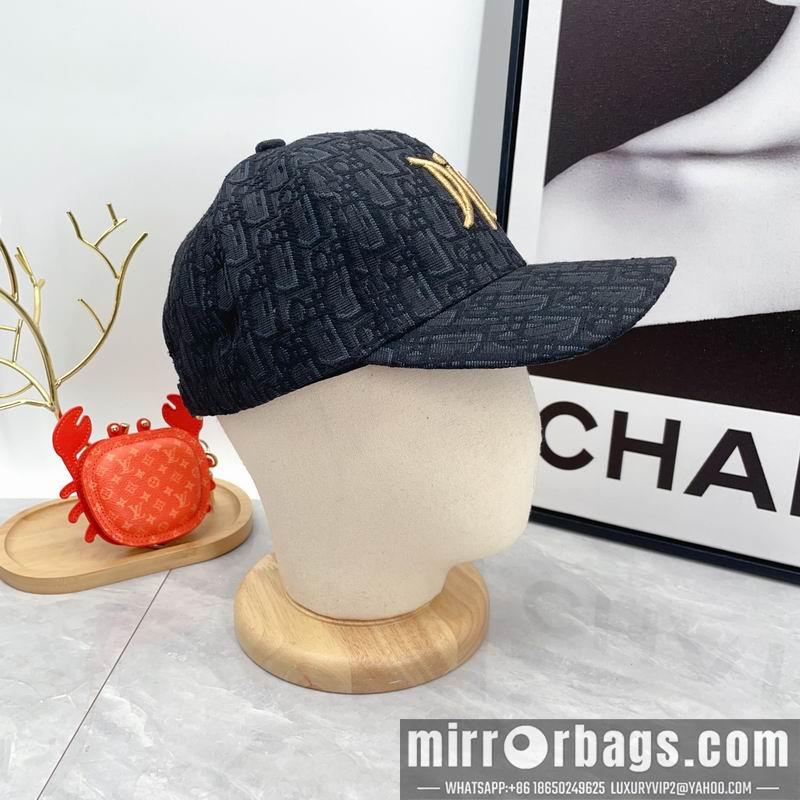 Replica Dior cap dx08
