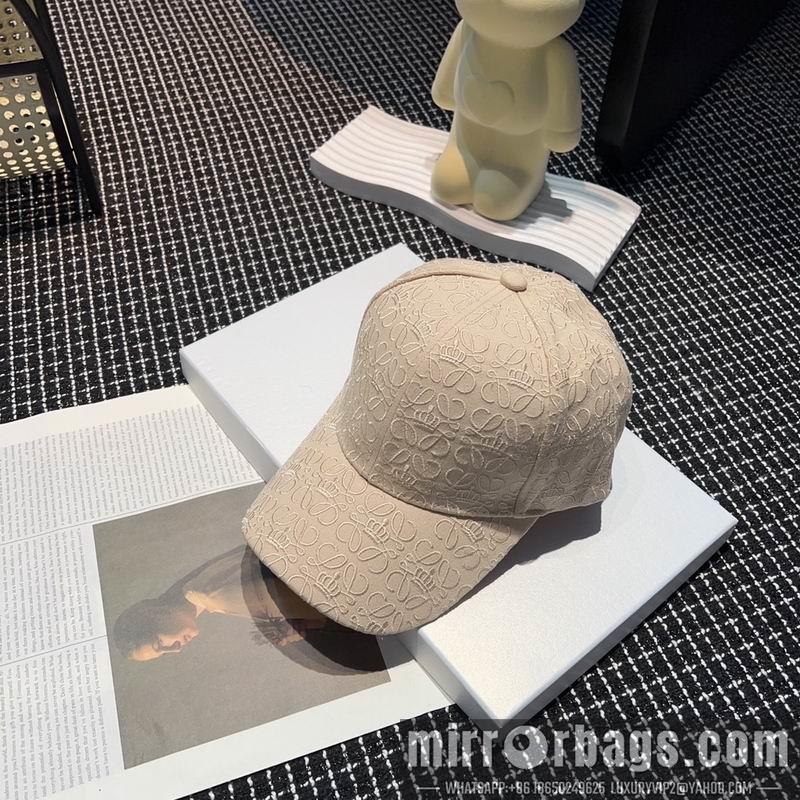 Replica Loewe cap dx03