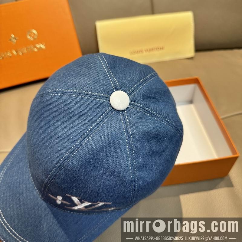 Replica LV cap dx162