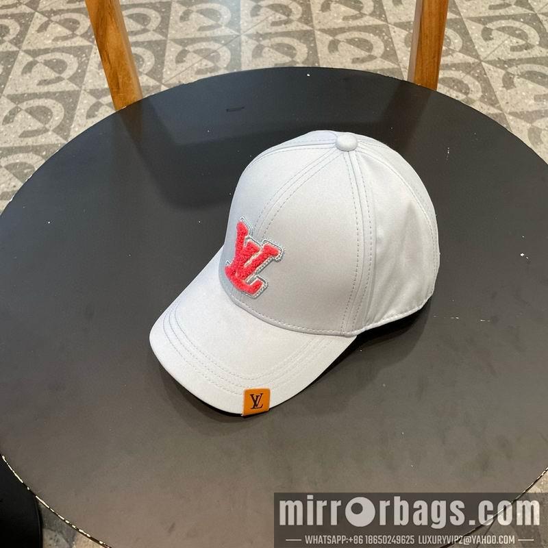 Replica LV  cap 072303
