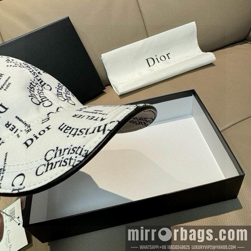 Replica Dior cap dx72