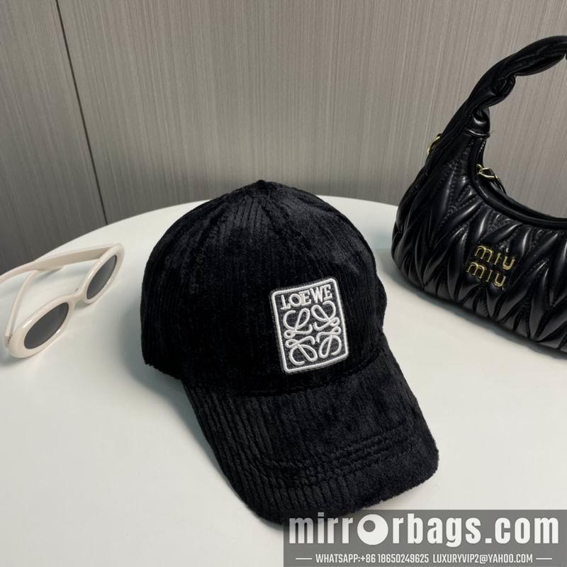 Replica Loewe cap 010401