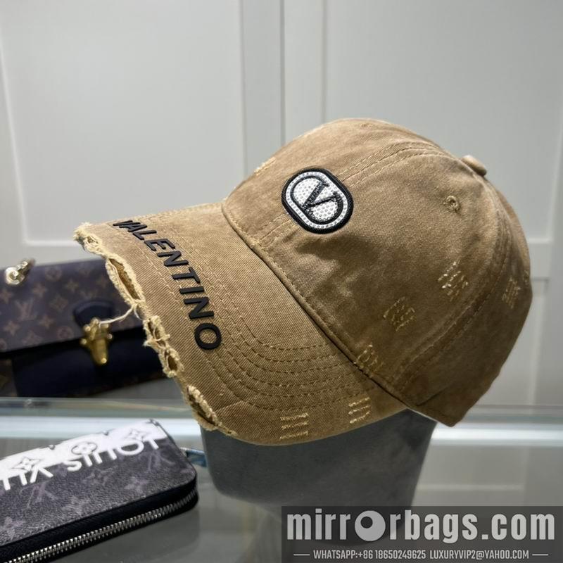 Replica Valentino Hat 042701