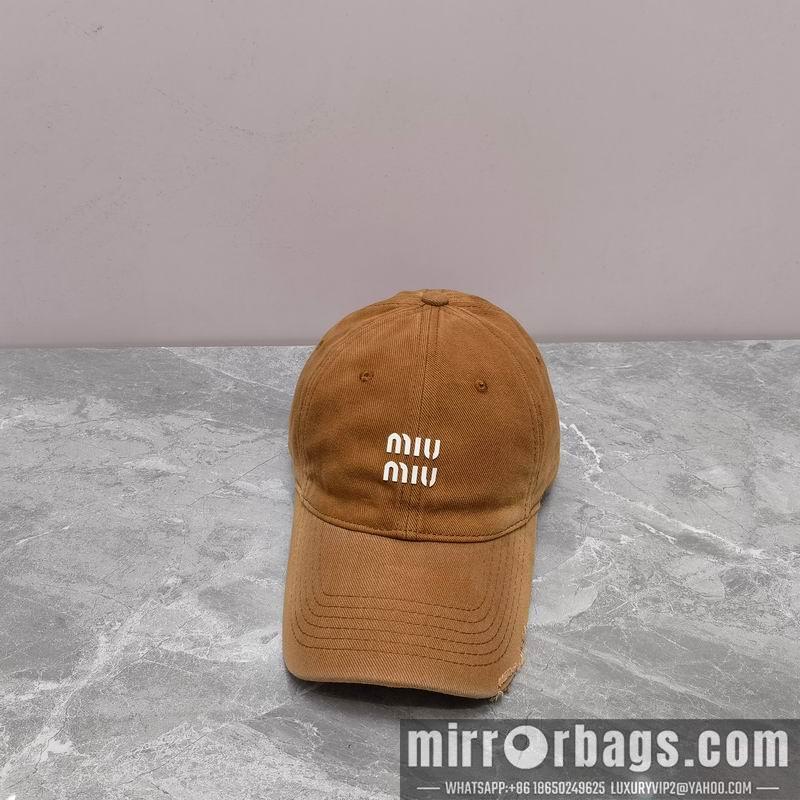 Replica Miumiu cap dx07