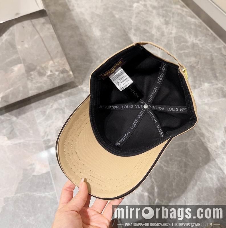 Replica LV cap dx19