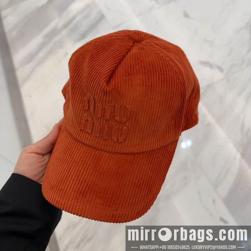 Replica Miumiu Cap dx37