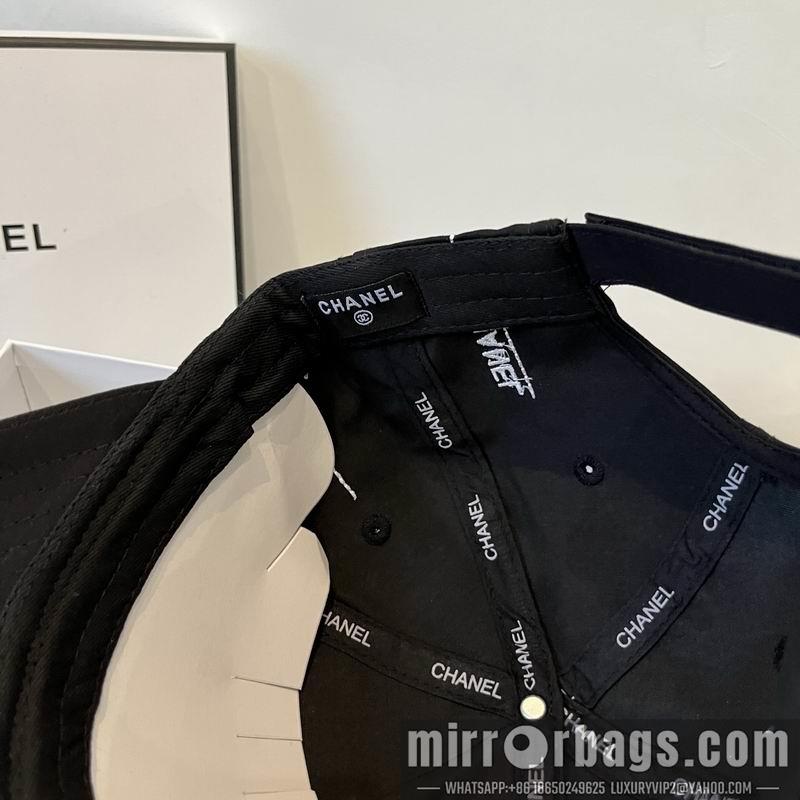 Replica Chanel cap dx19