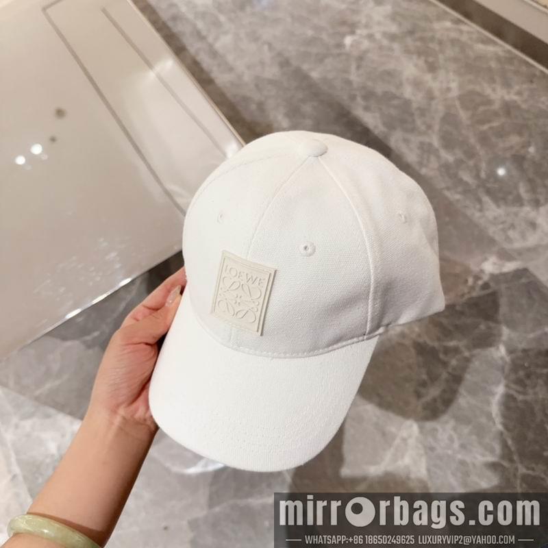 Replica Loewe cap dx19