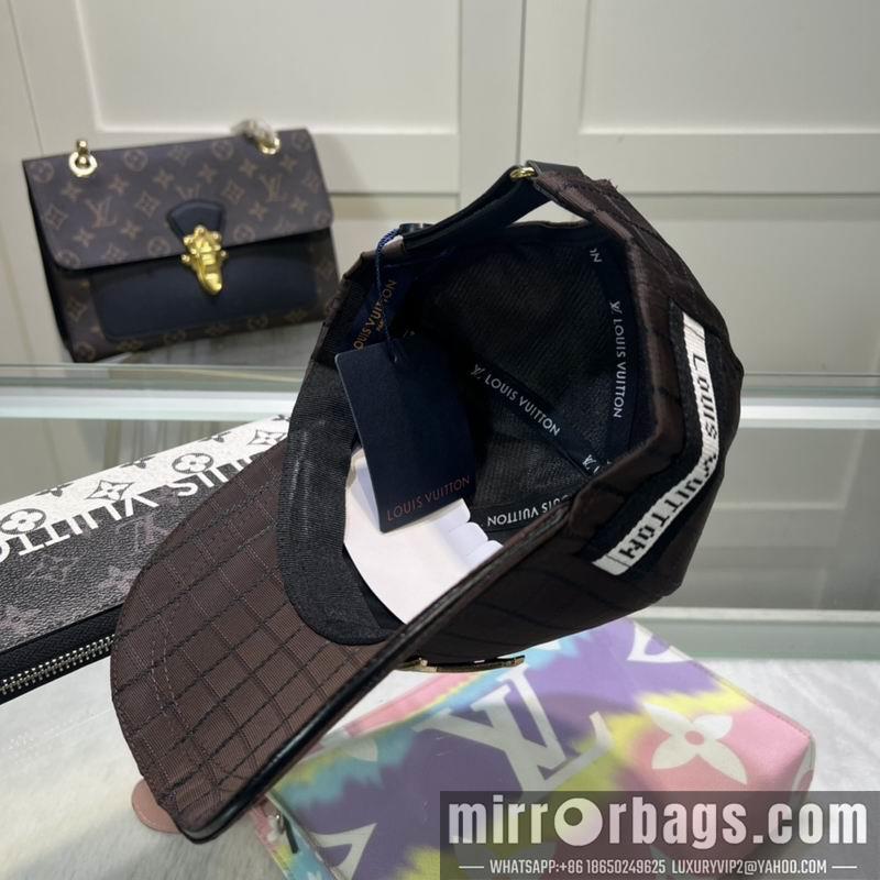 Replica LV cap dx114