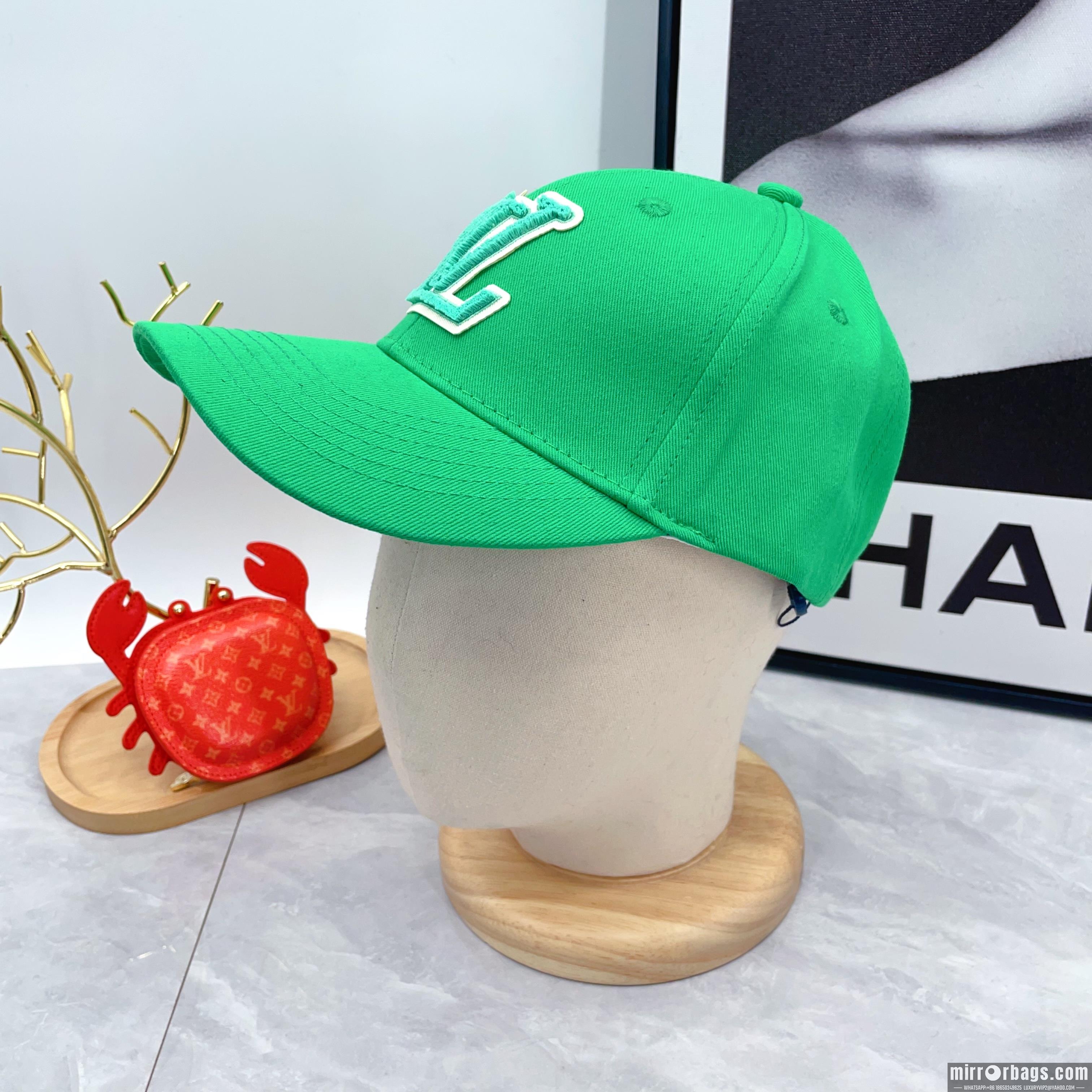 Replica LV Hat dx04