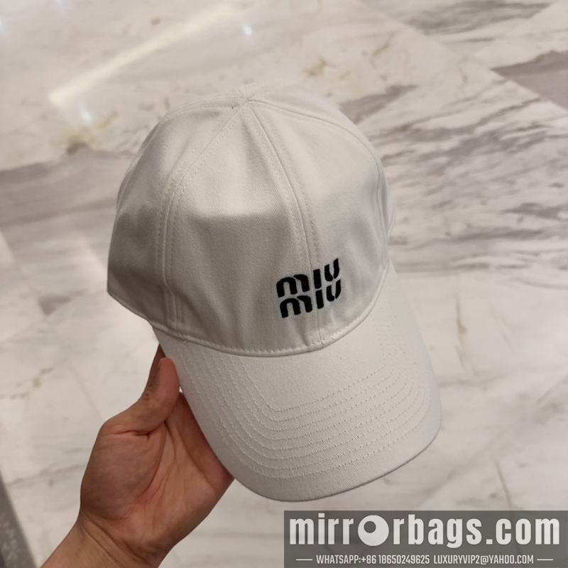 Replica Miumiu Cap dx35