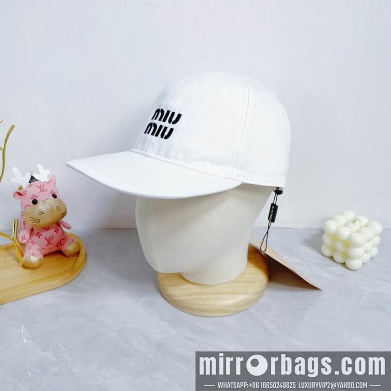 Replica Miumiu cap dx30