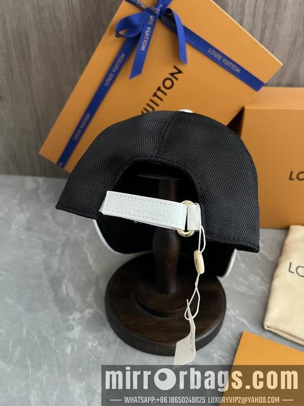 Replica LV Hat dx05