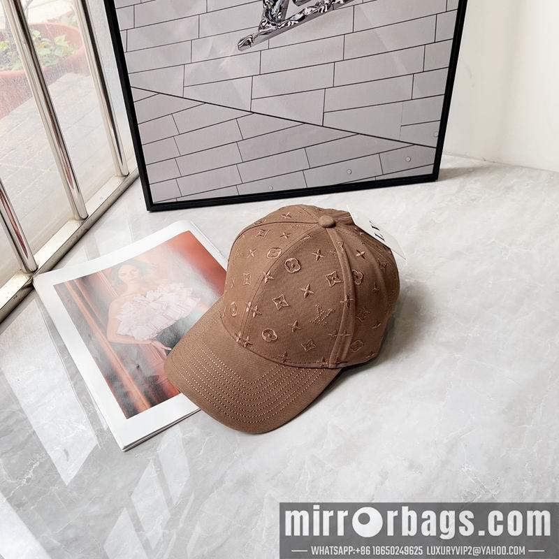 Replica LV cap 050703