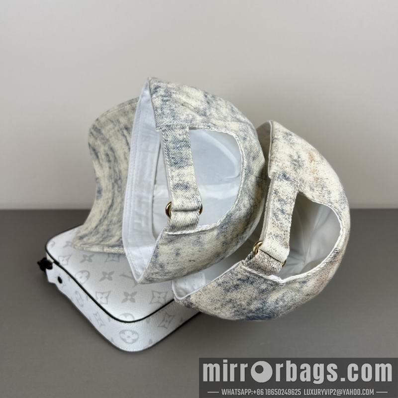 Replica LV cap dx17