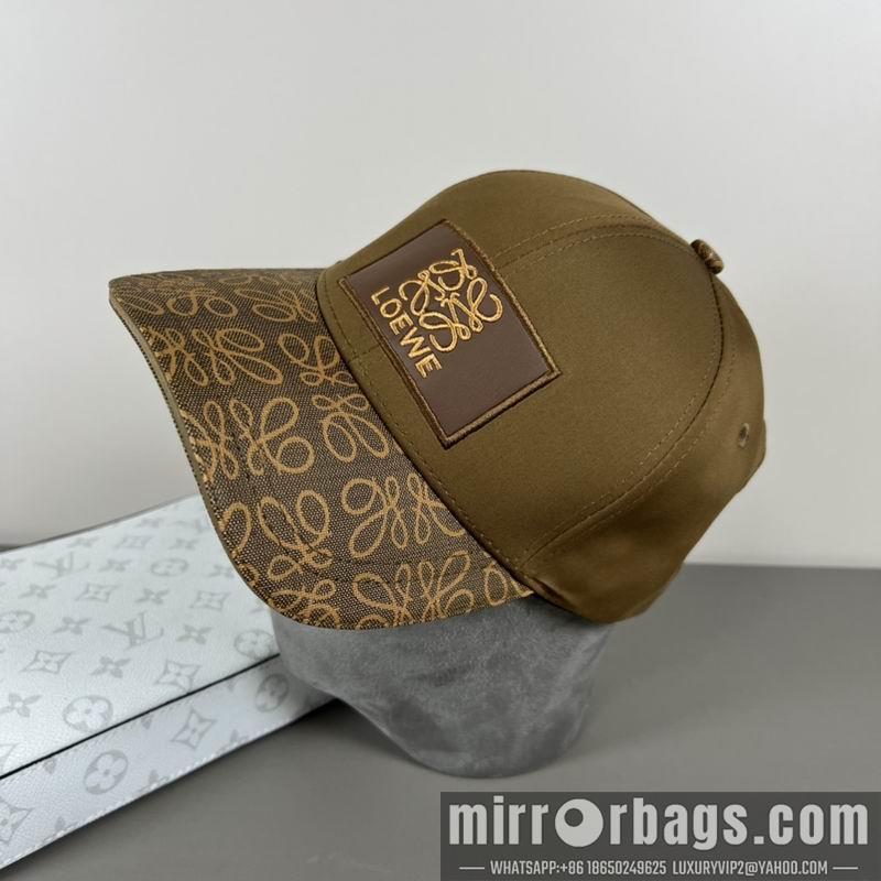 Replica Loewe cap dx37