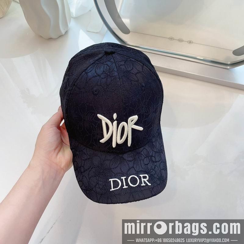 Replica Dior cap dx32