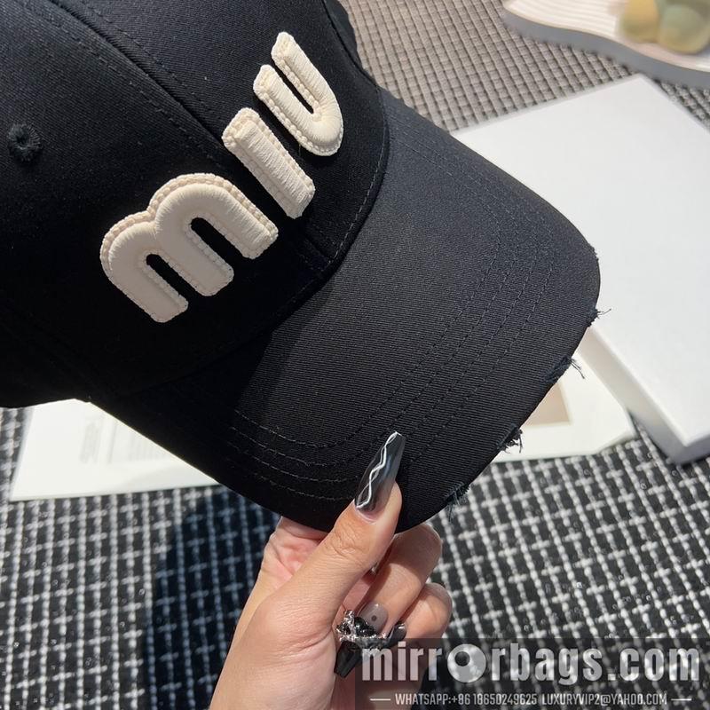 Replica Miumiu cap dx10