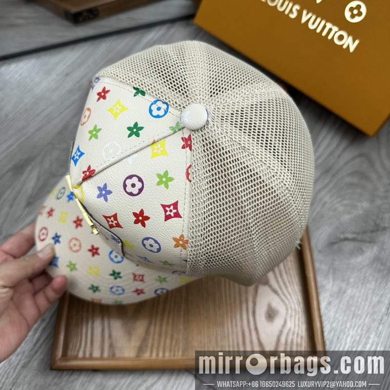 Replica LV cap dx33