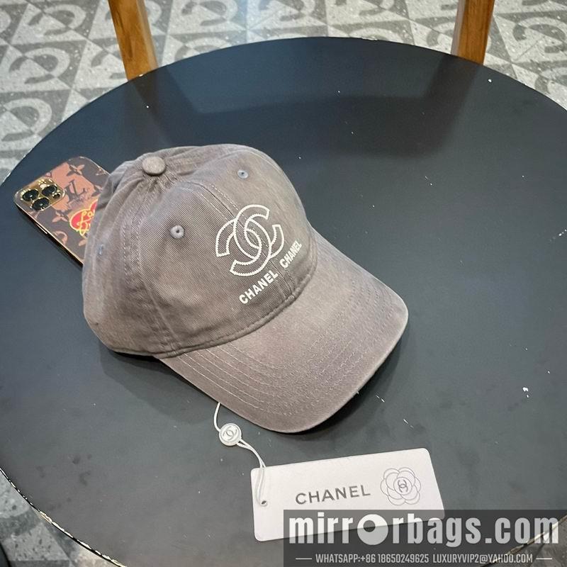 Replica Chanel cap 072304