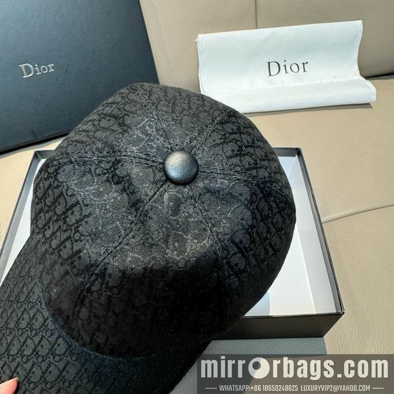 Replica Dior cap dx67