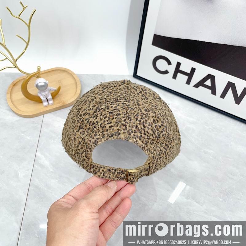 Replica Miumiu cap dx47