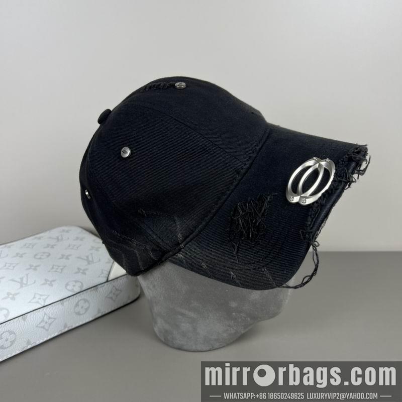Replica Balenciaga cap dx40