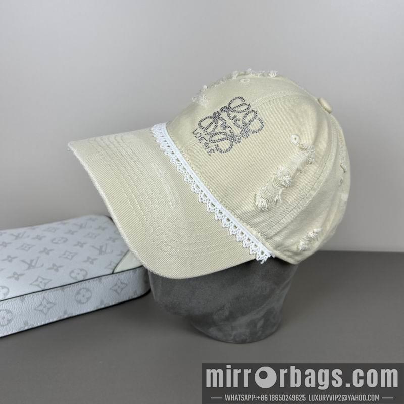 Replica Loewe cap dx46