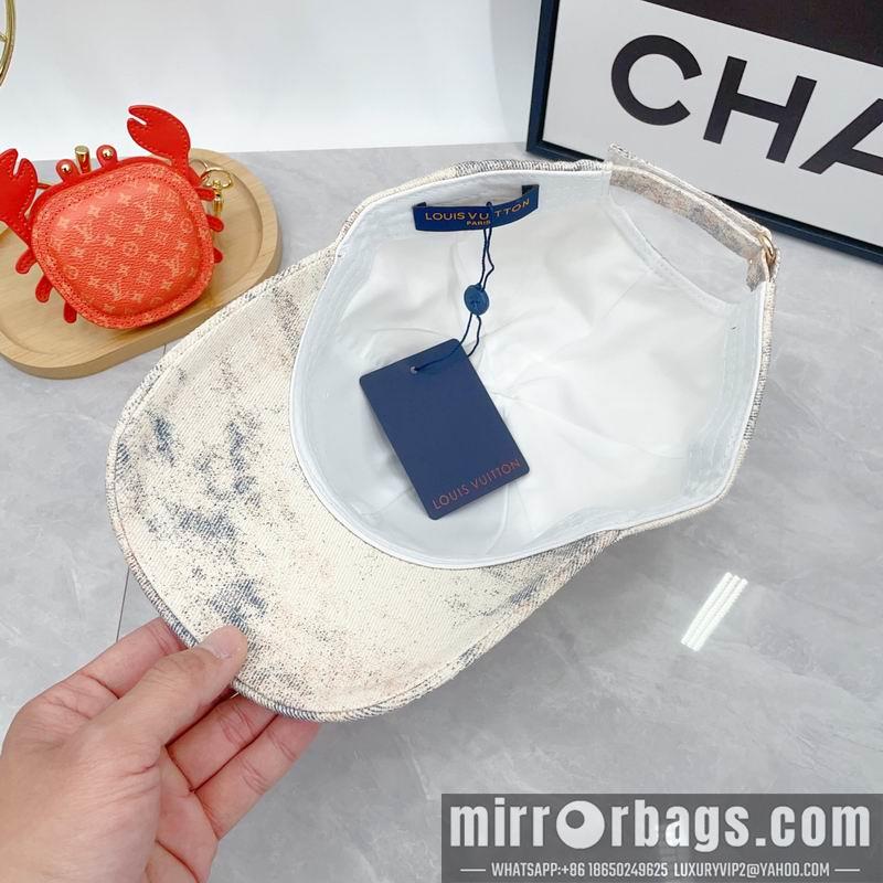 Replica LV cap dx23