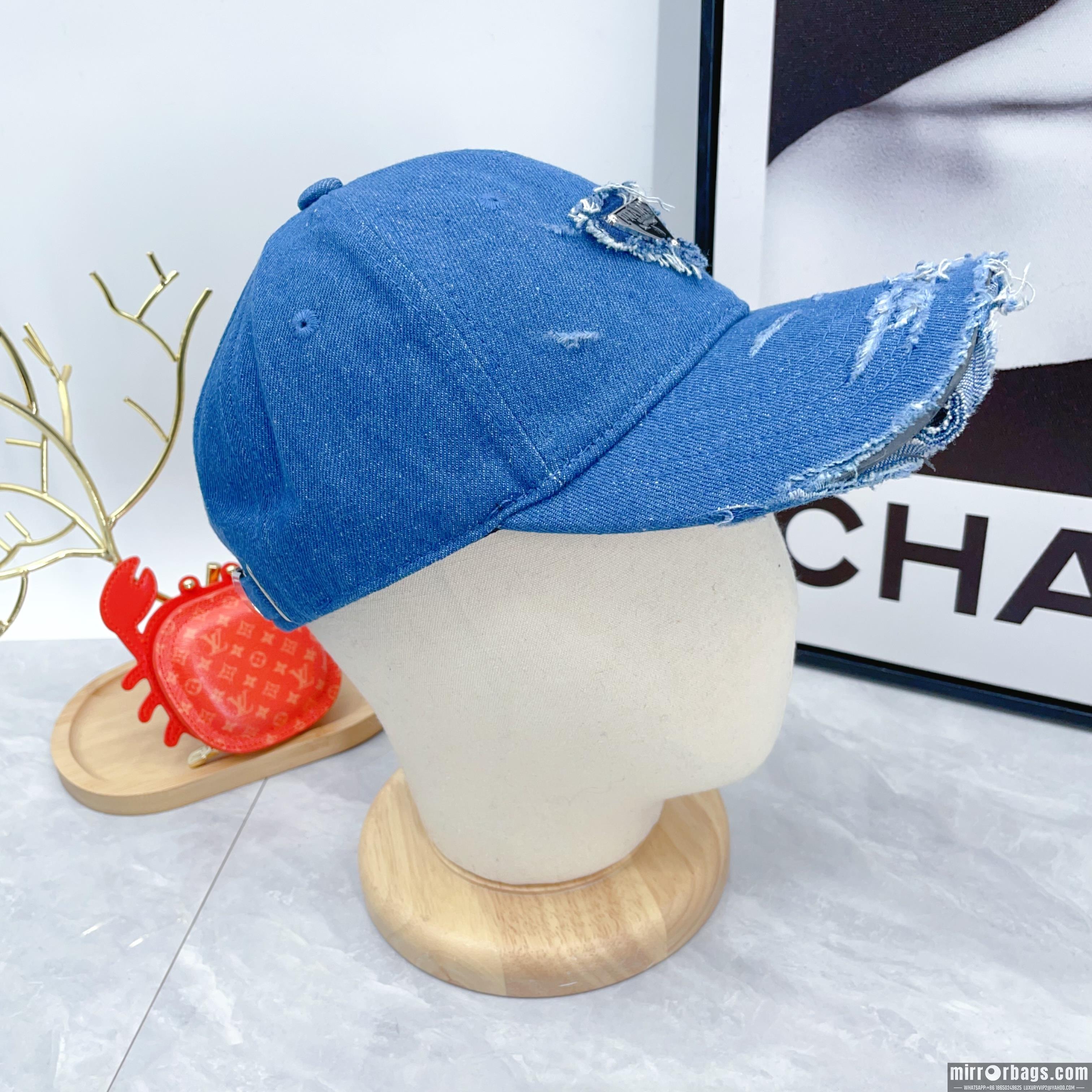 Replica Prada cap dx01